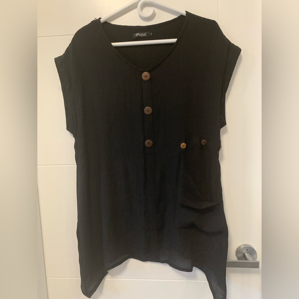 Women’s dress top